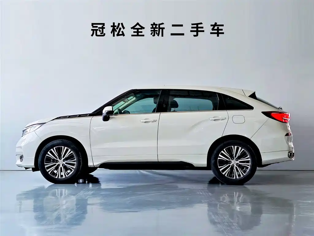 Avancier 240 TURBO 2 WD Premium