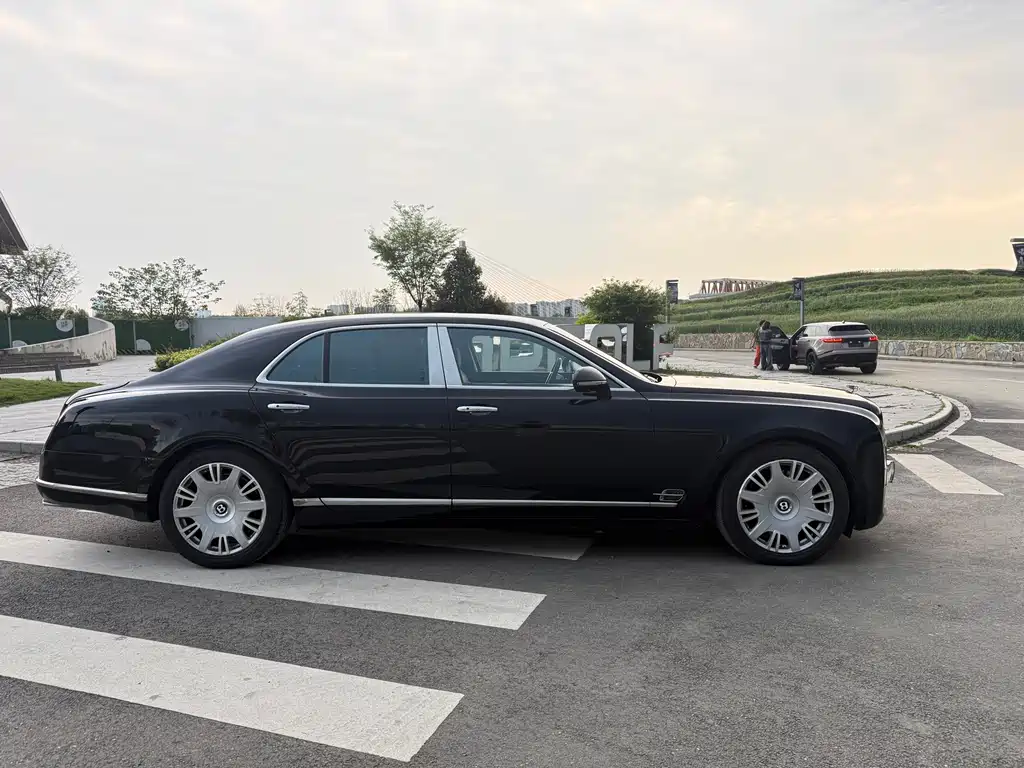 Mulsanne 6.8 T EIC Special Custom