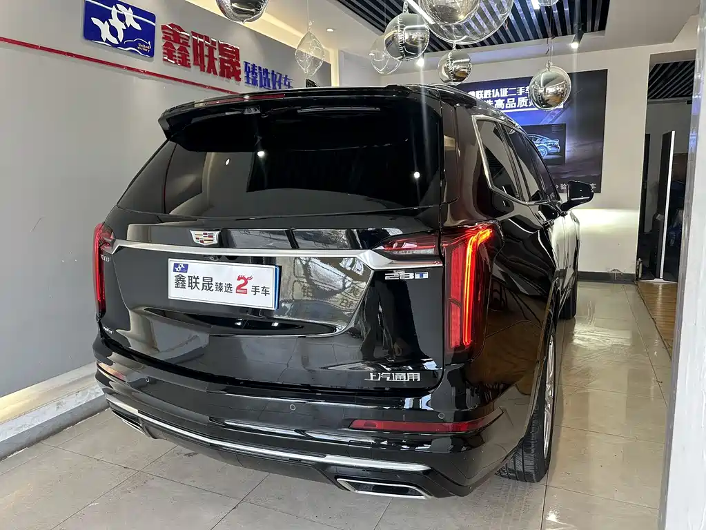 Cadillac XT6 2.0 T 7-seat 4 WD Luxury