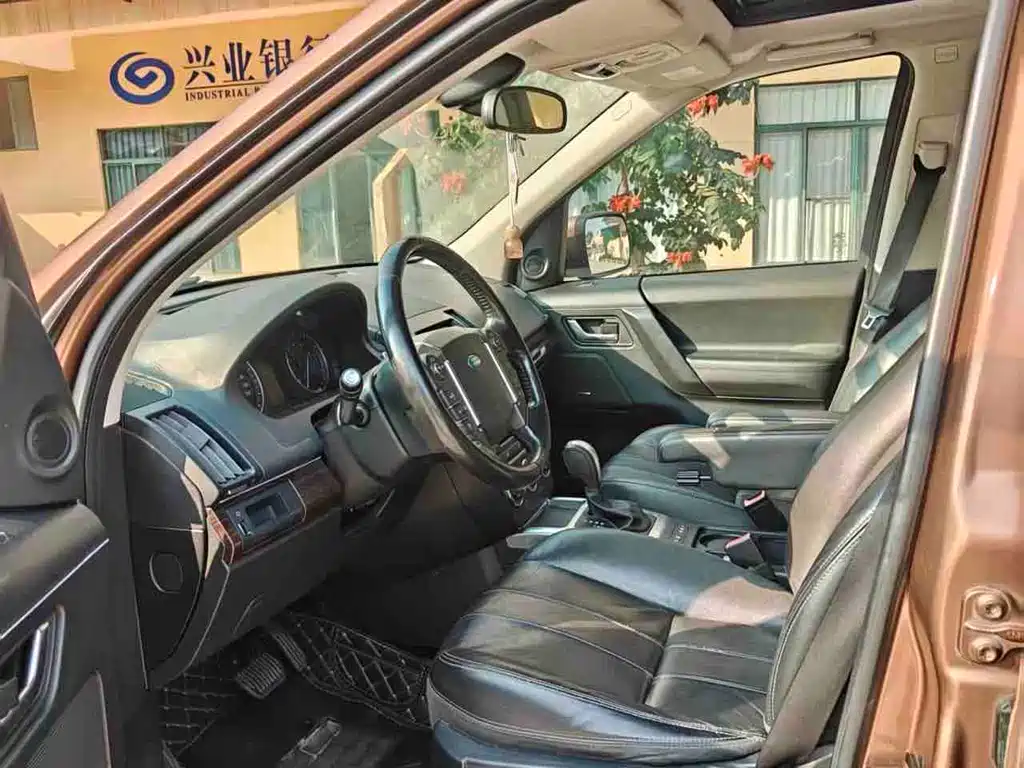 Freelander 2 2.0 T Si4 SE Gasoline