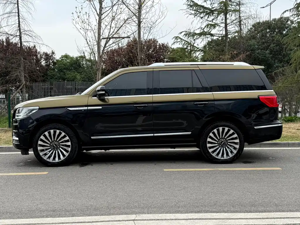 Navigator 3.5 T Honor Shine