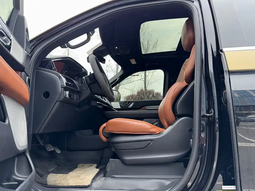 Navigator 3.5 T Honor Shine