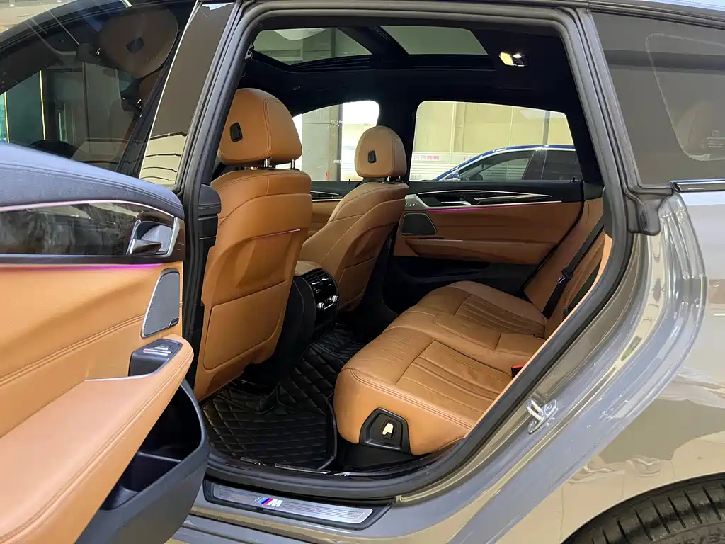 BMW 6 Series GT 630 i M Sport Package