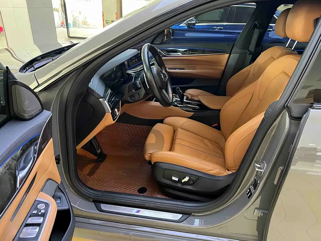 BMW 6 Series GT 630 i M Sport Package