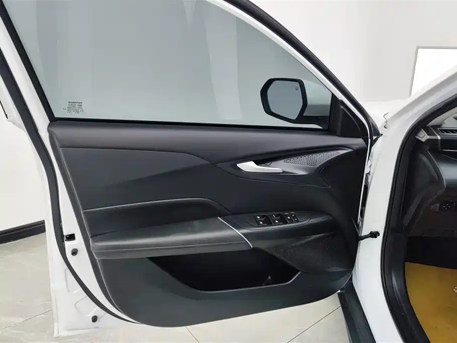 Eado 1.5 T GDI Auto Distinguished