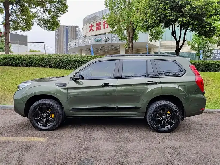 Haval H9 2.0 T Gasoline 4 WD Luxury 7-seat