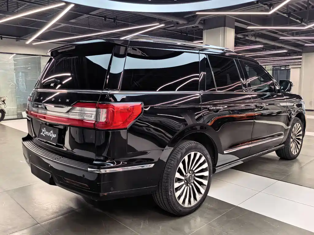 Navigator 3.5 T Honor Shine