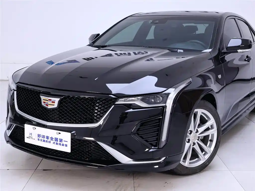 Cadillac CT4 28 T Style