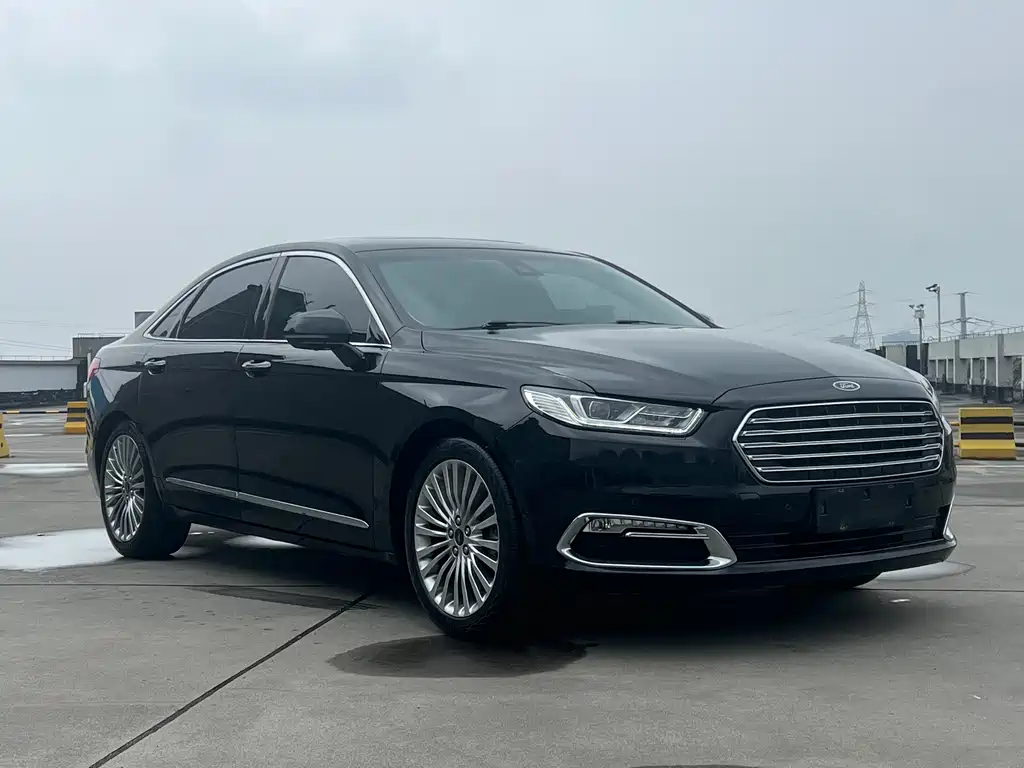 Taurus EcoBoost 245 Supreme