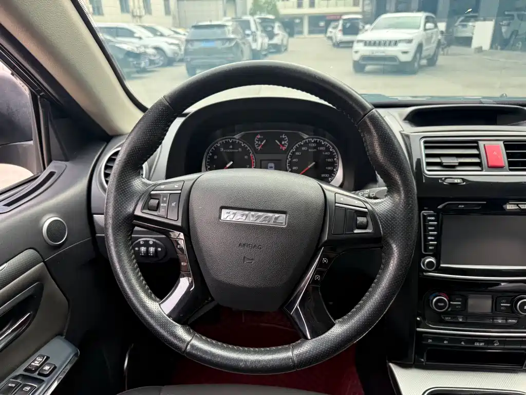 Haval H5 Classic Classic 2.0 T Manual 4 WD Elite