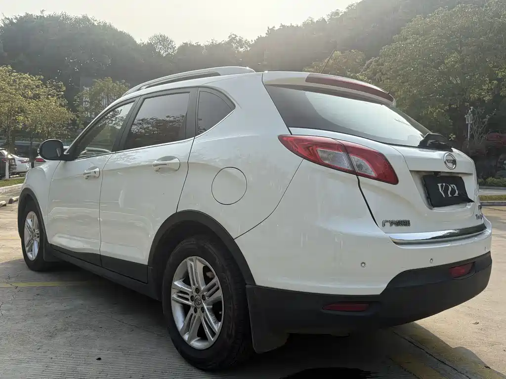 GAC Trumpchi GS5 2.0 L Auto 2 WD Super Enjoyment