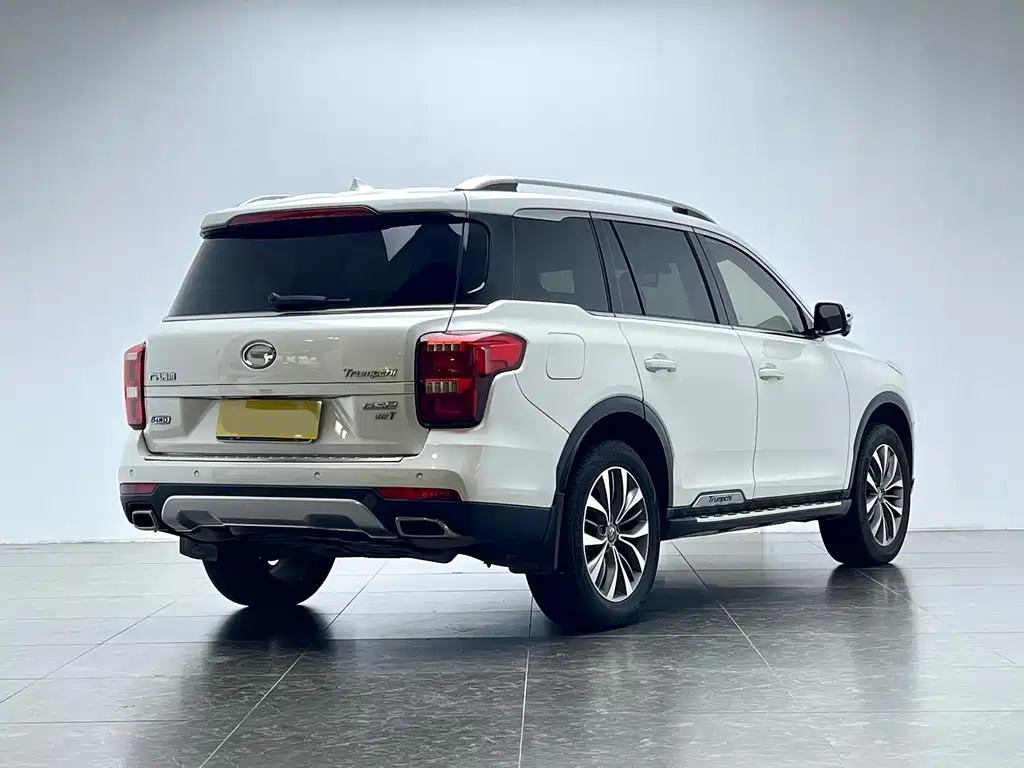GAC Trumpchi GS8 320 T 4 WD Luxury Connected (7-seat)