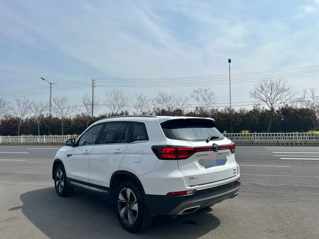 Changan CS75 280 T DCT Distinguished CN-VI