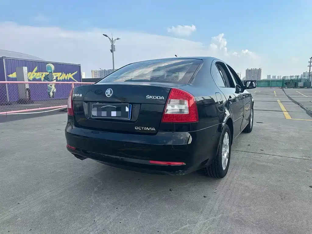Octavia 明锐 2014款 2.0 L 自动逸杰版