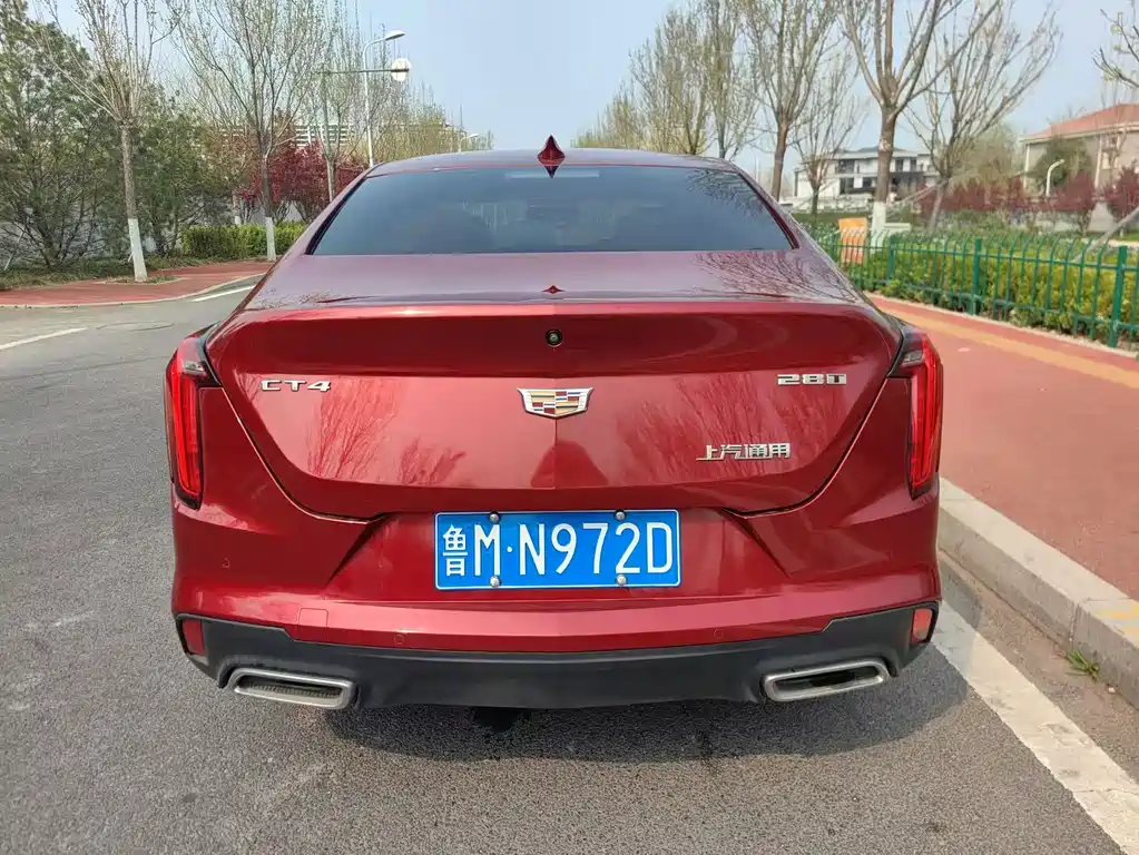 Cadillac CT4 28 T Luxury