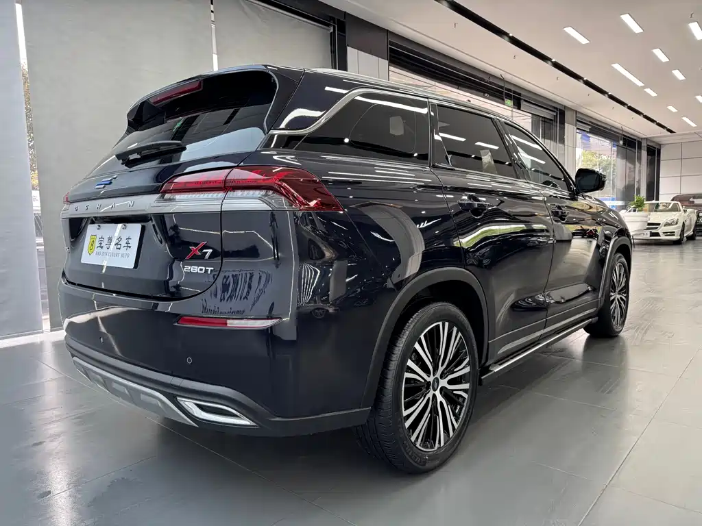 Changan Oshan X7 1.5 T Auto Premium
