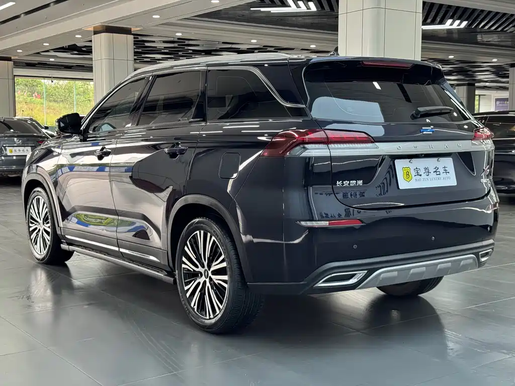 Changan Oshan X7 1.5 T Auto Premium