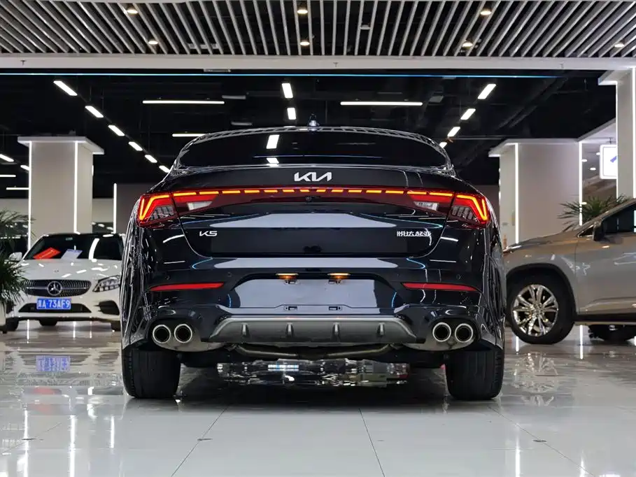 Kia K5 380 T GT-Line Flagship