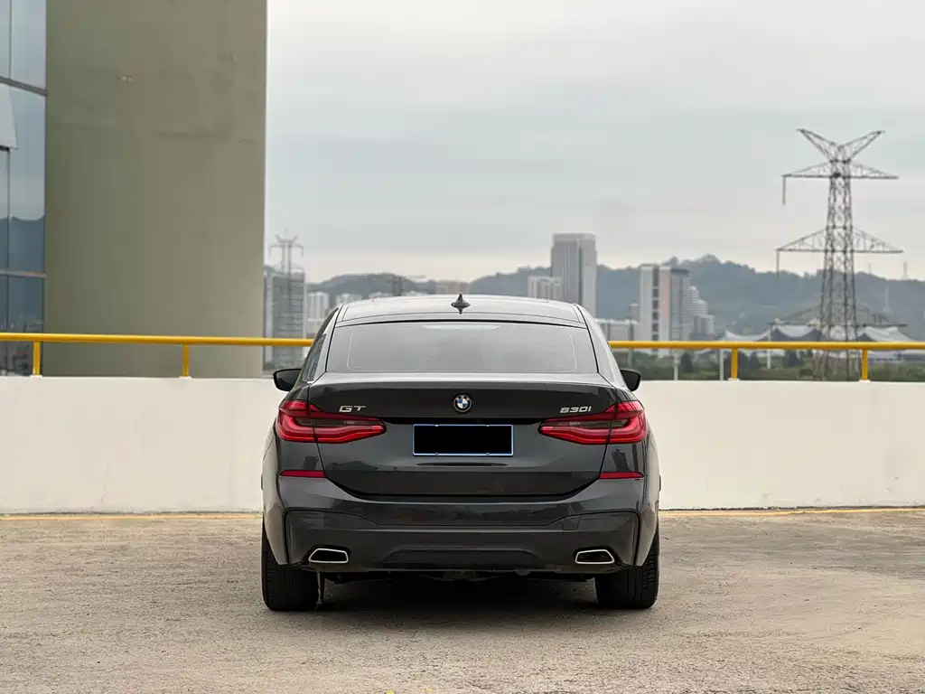 BMW 6 Series GT 630 i M Sport Package