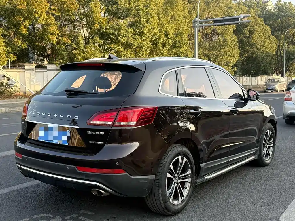 Borgward BX7 28 T 2 WD Luxury 5-seat