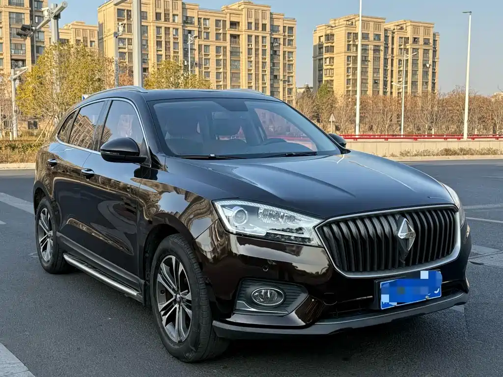 Borgward BX7 28 T 2 WD Luxury 5-seat