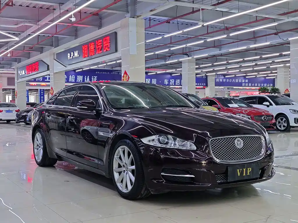Jaguar XJ XJL 5.0 Panoramic Opulent