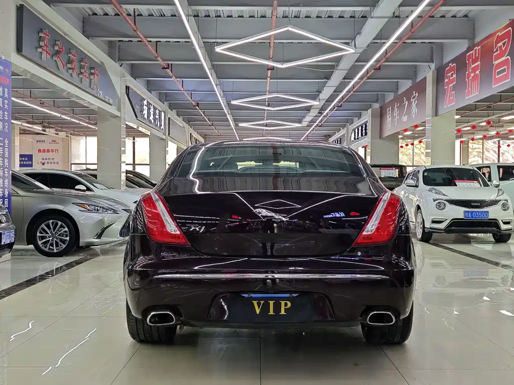 Jaguar XJ XJL 5.0 Panoramic Opulent