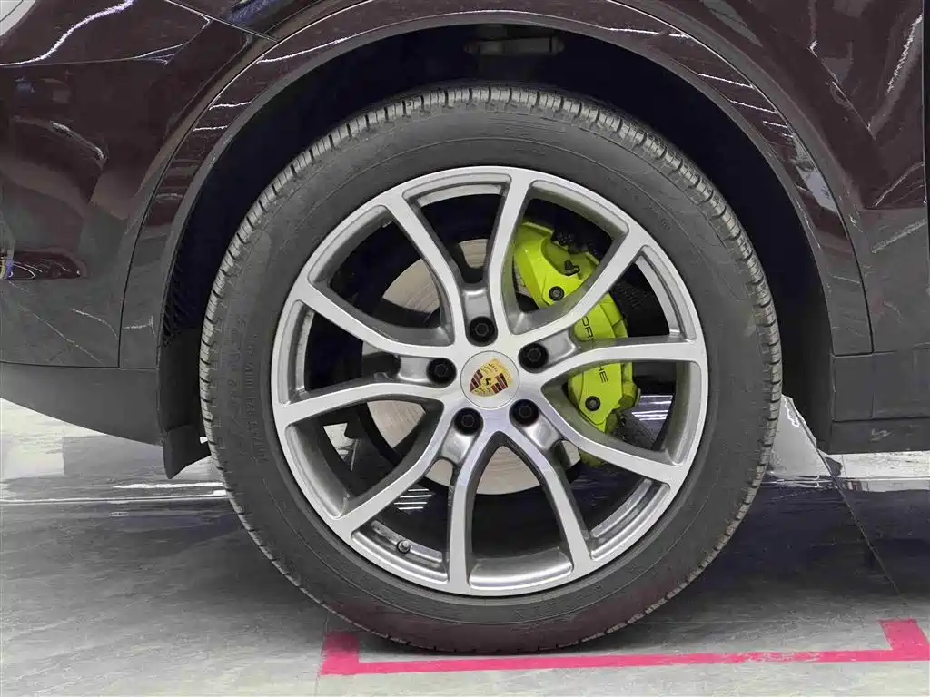 Cayenne NEV Cayenne E-Hybrid 2.0 T Platinum