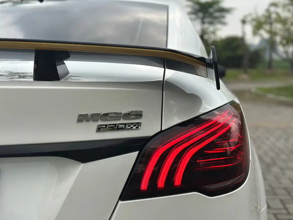 MG6 Pro 1.5 T Auto Trophy Flagship