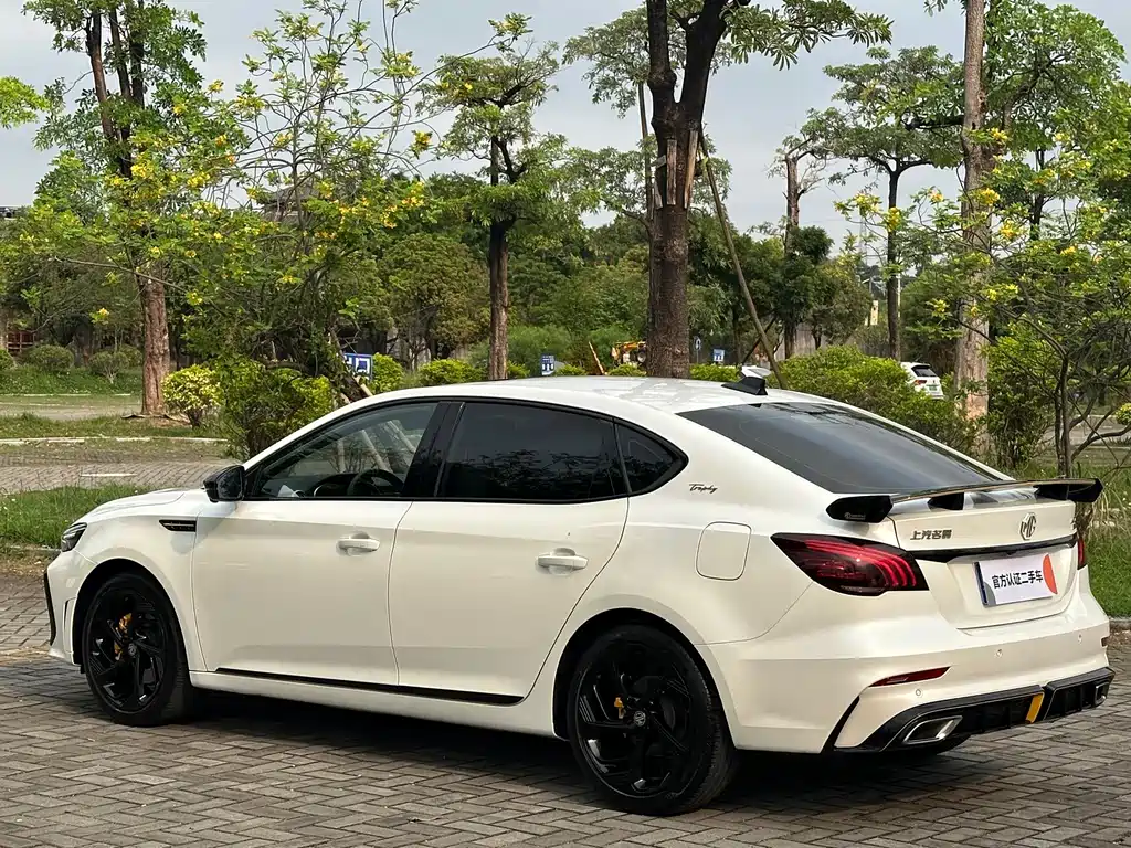 MG6 Pro 1.5 T Auto Trophy Flagship