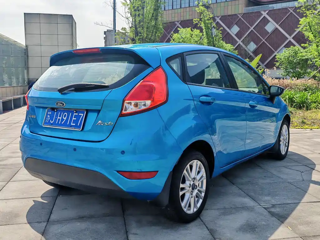 Fiesta Hatchback 1.5 L Auto Fashion