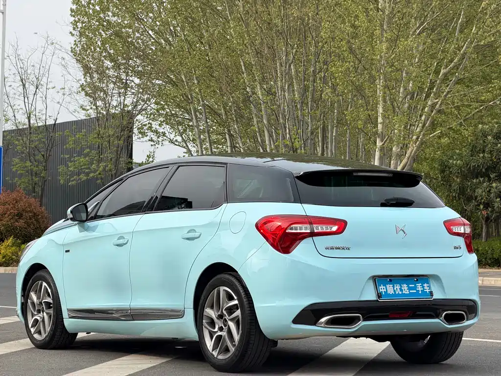 DS 5 1.6 T Graceful THP160