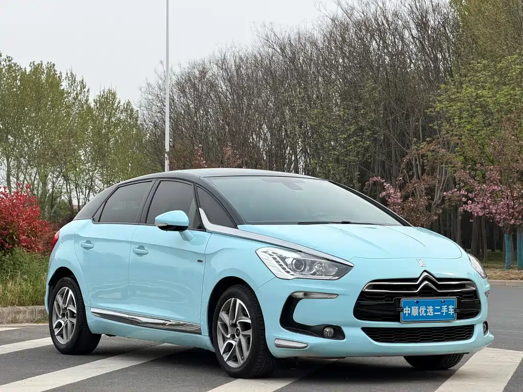 DS 5 1.6 T Graceful THP160