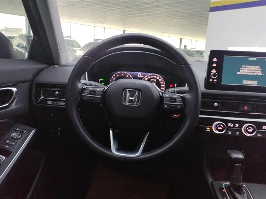 Integra 240 TURBO CVT Smart Enjoyment