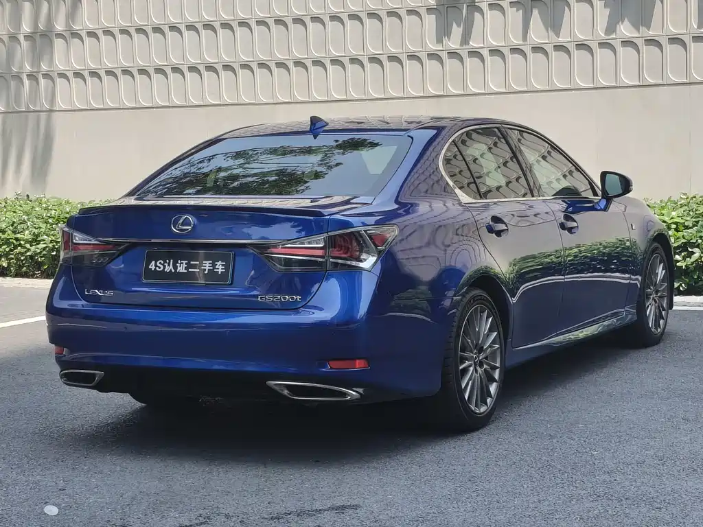 Lexus GS 200 t F SPORT