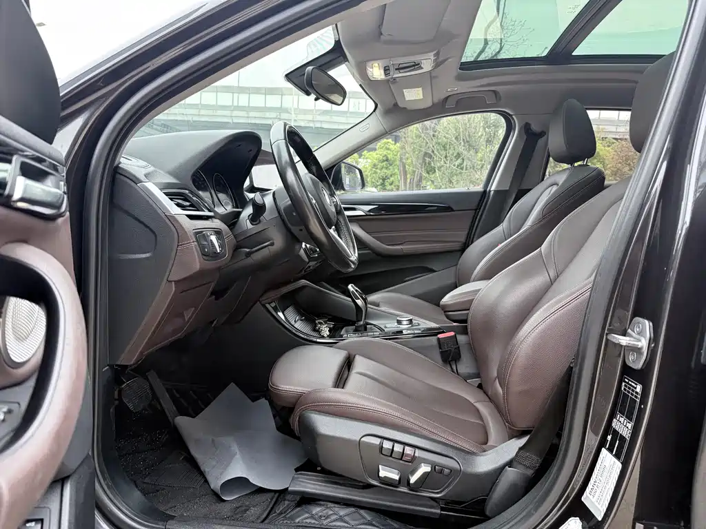 BMW X2 Facelift sDrive25 i M Offroad Package