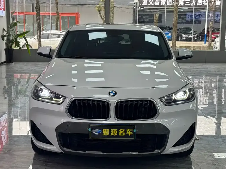 BMW X2 sDrive25 i Night