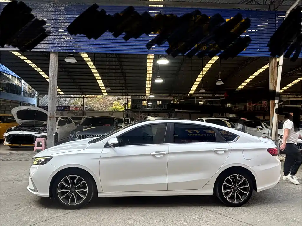 Binrui 1.4 T CVT F- Sport