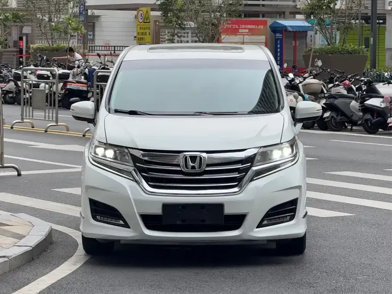 Honda Elysion 2.4 L Classic