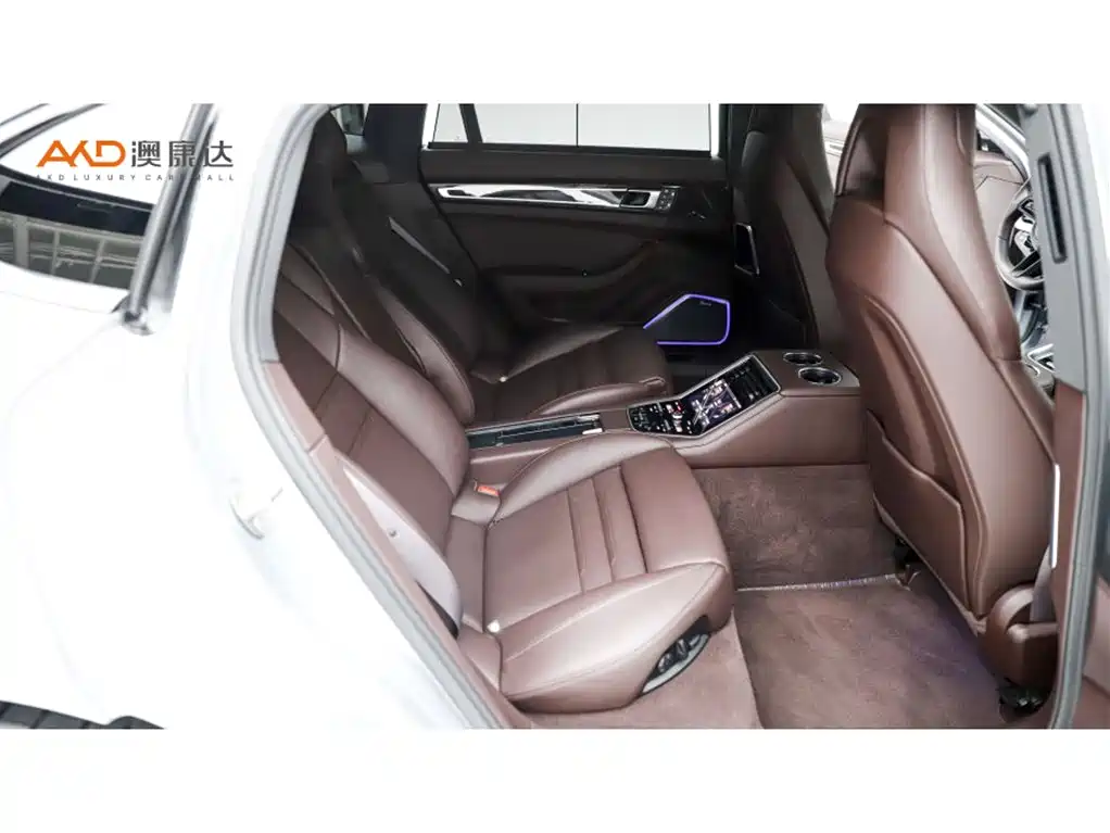 Panamera 帕纳美拉4/2.9 T/23款/行政加长版铂金版