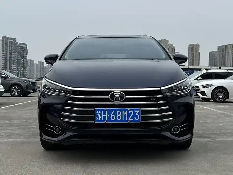 BYD Song MAX 1.5 T Auto Connected Premium 7-seat
