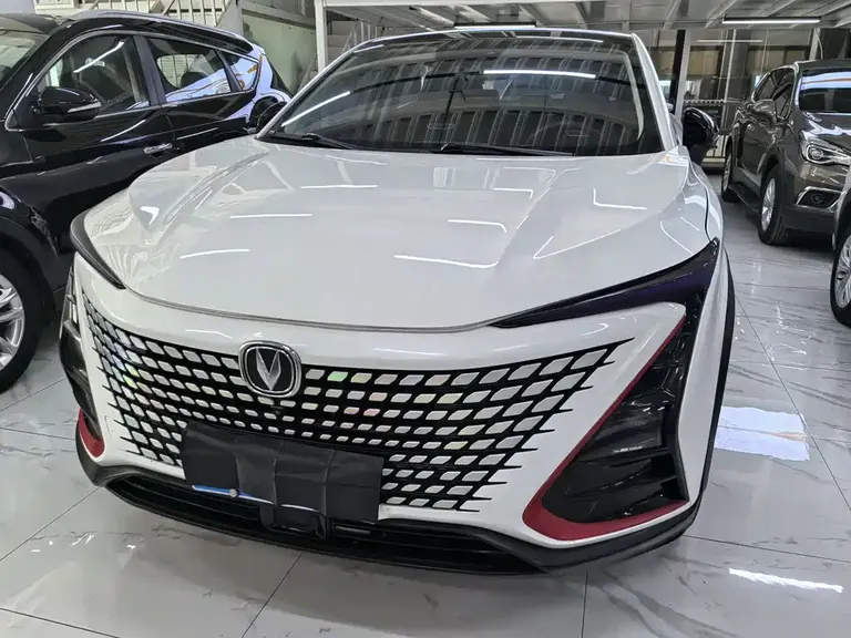 Changan UNI-T 1.5 T Distinguished