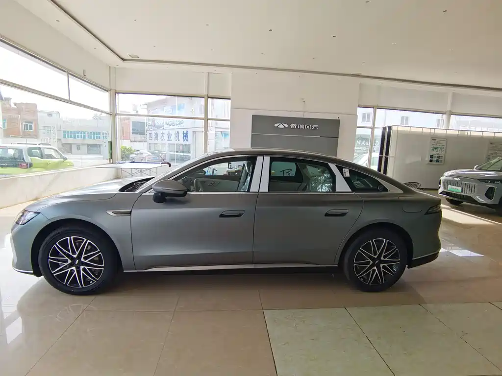Fengyun A9 L 260 Ultra Long Range Luxury