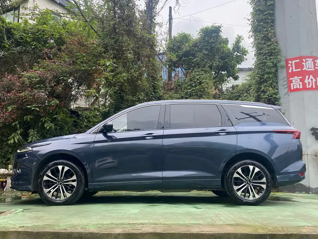 Wuling Victory 五菱凯捷 2020款 1.5 T CVT旗舰型头等舱