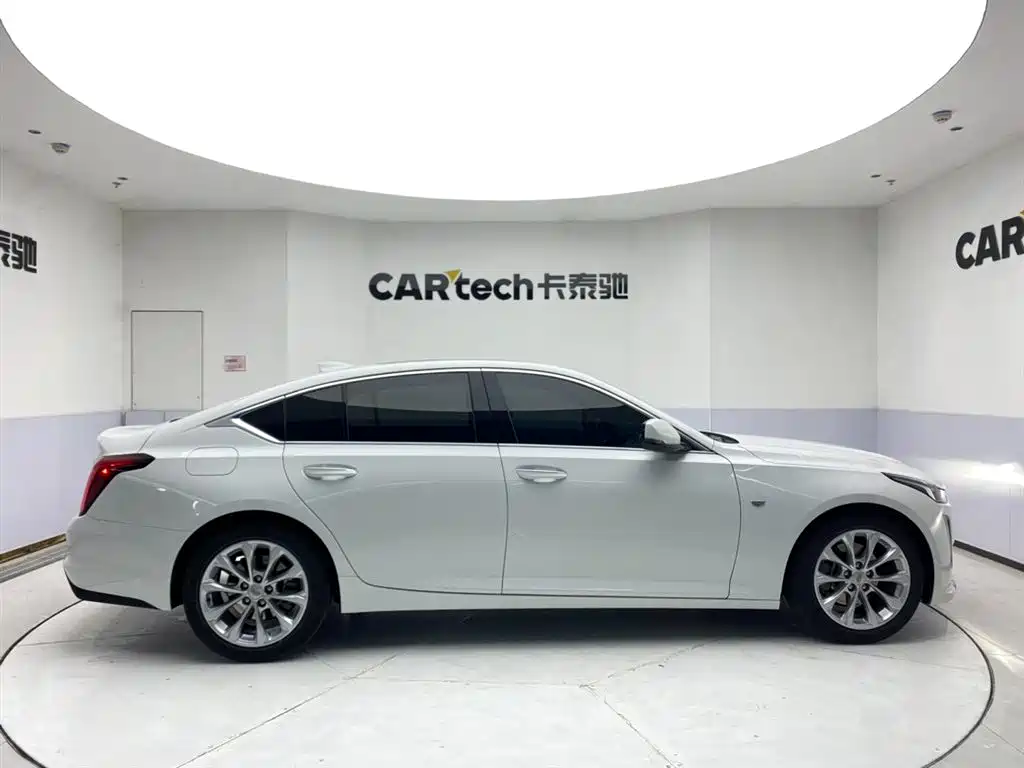 Cadillac CT5 Facelift 28 T Luxury