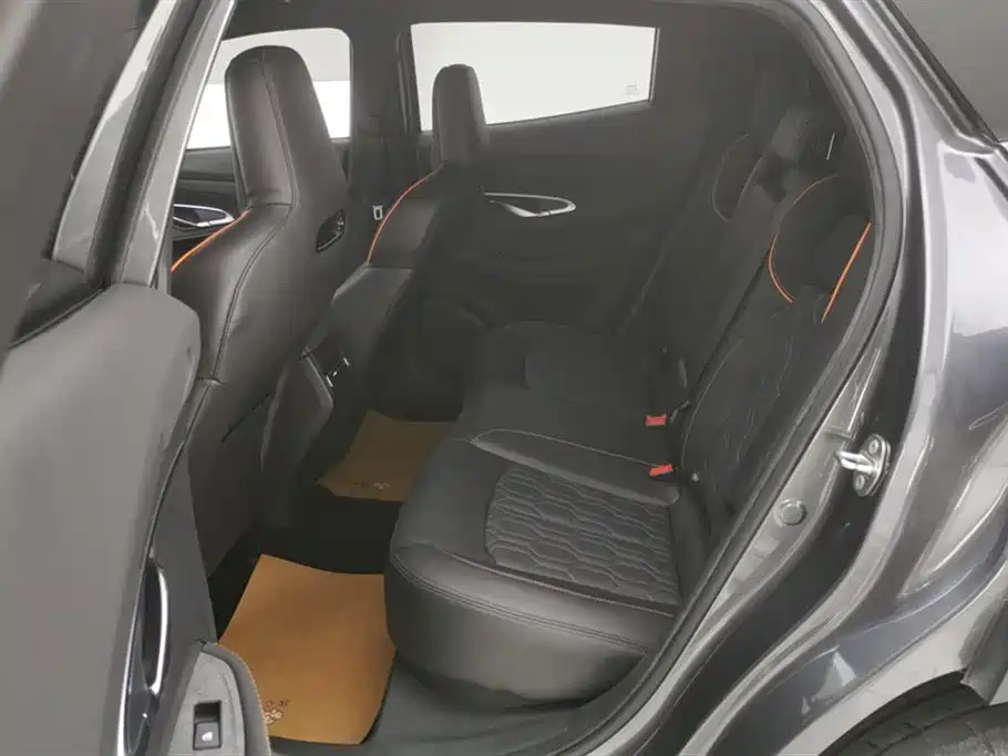 Changan UNI-T 1.5 T Distinguished
