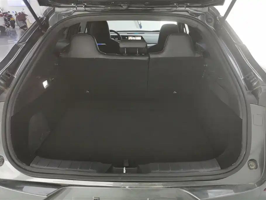 Changan UNI-T 1.5 T Distinguished