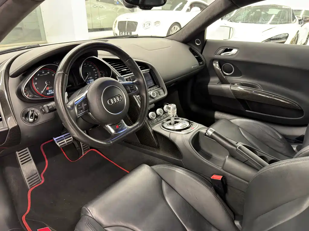 Audi R8 5.2 FSI quattro
