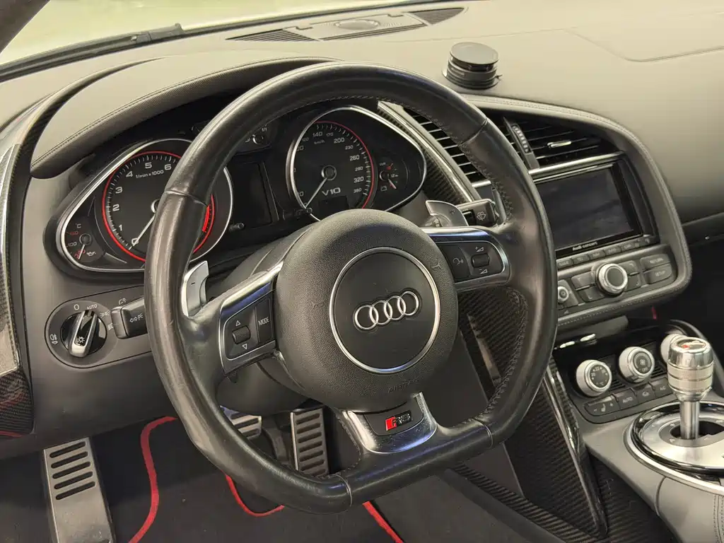 Audi R8 5.2 FSI quattro