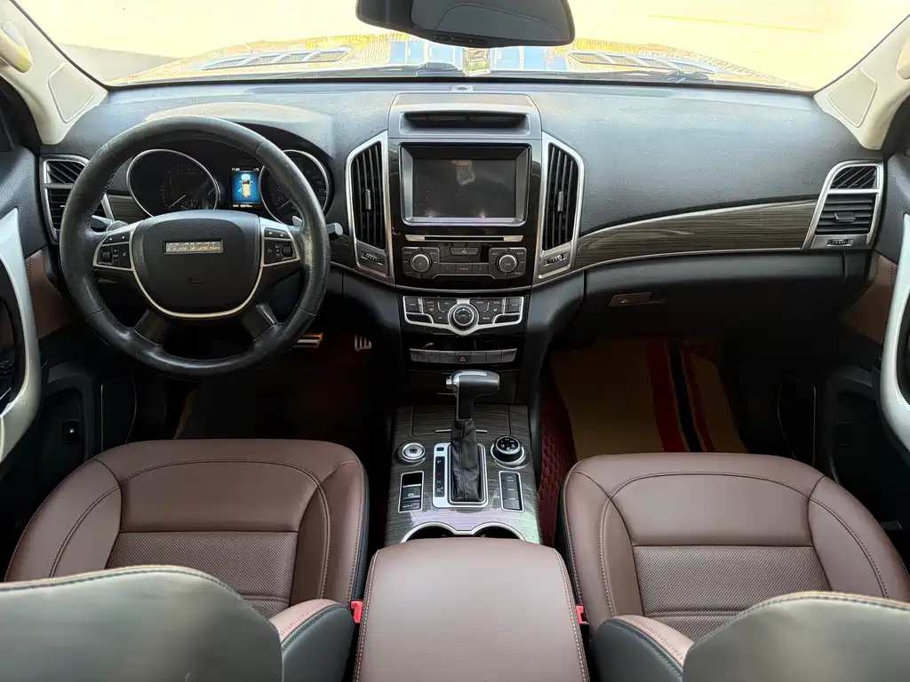 Haval H9 2.0 T 4 WD Luxury 5-seat